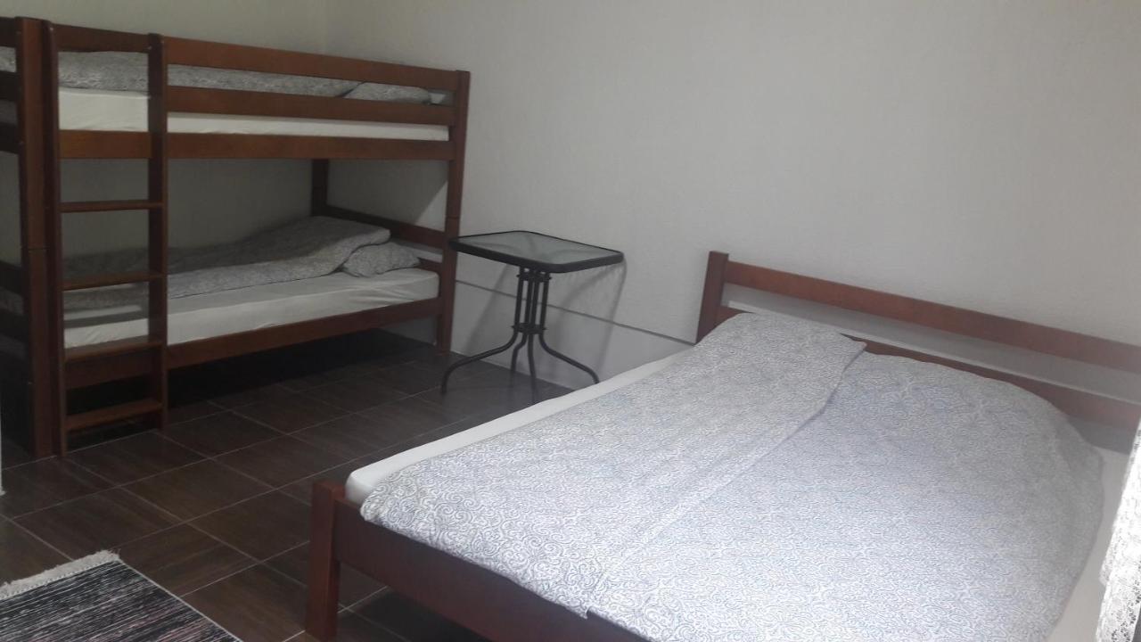 Lola Guest House Vuthaj Kültér fotó
