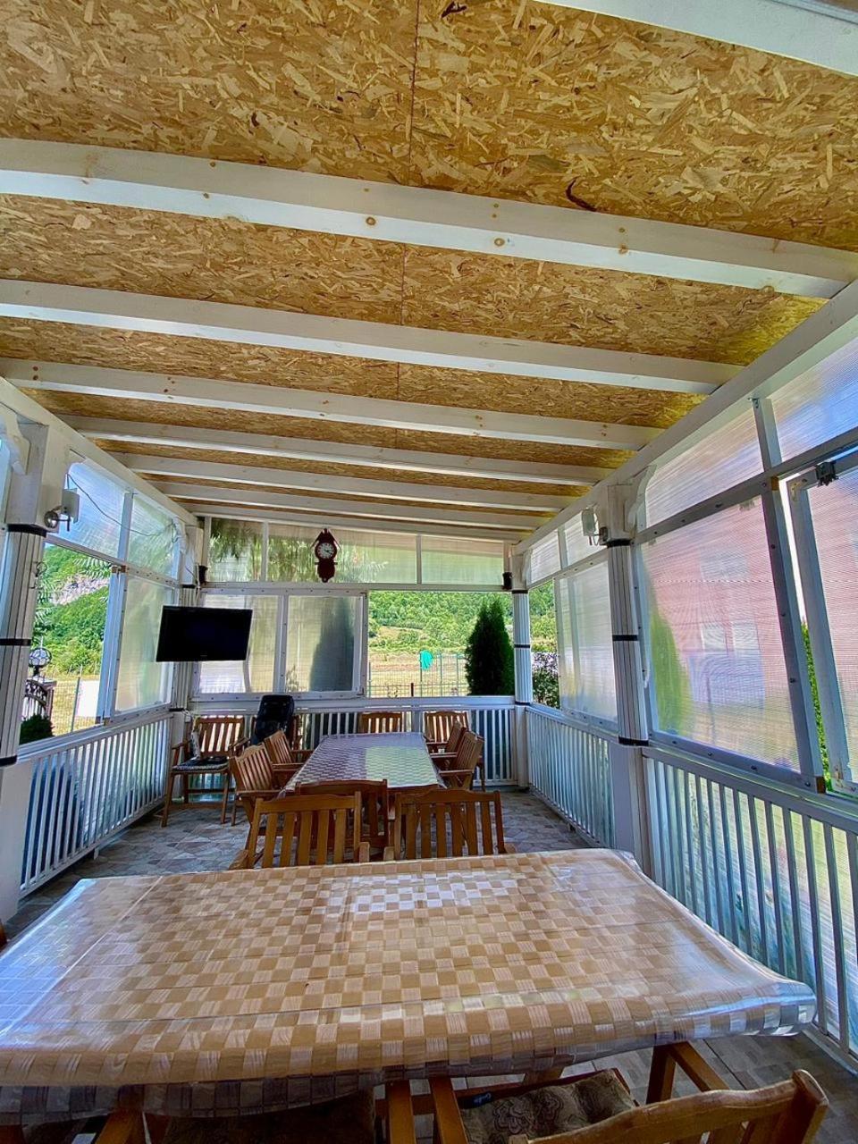 Lola Guest House Vuthaj Kültér fotó